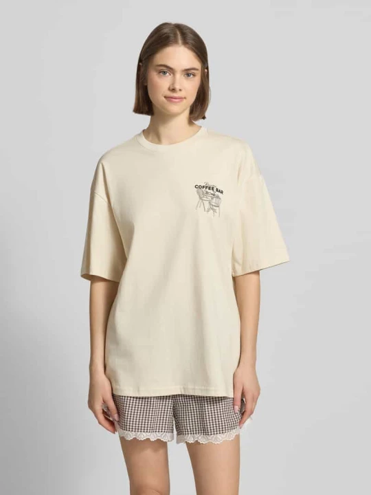 Zdjęcie produktu Oversize’owy T-shirt z nadrukiem z przesłaniem REVIEW Beżowy