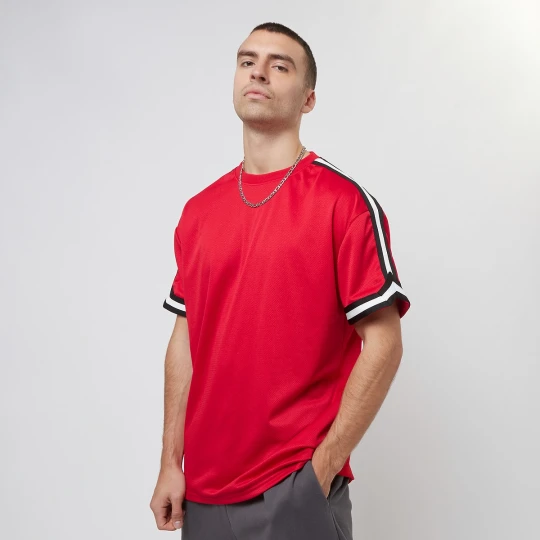 Zdjęcie produktu Oversized Stripes Mesh Tee Urban Classics czerwony