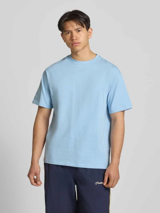 Zdjęcie produktu Oversized T-shirt model 'FISHER' Blend Jasnoniebieski
