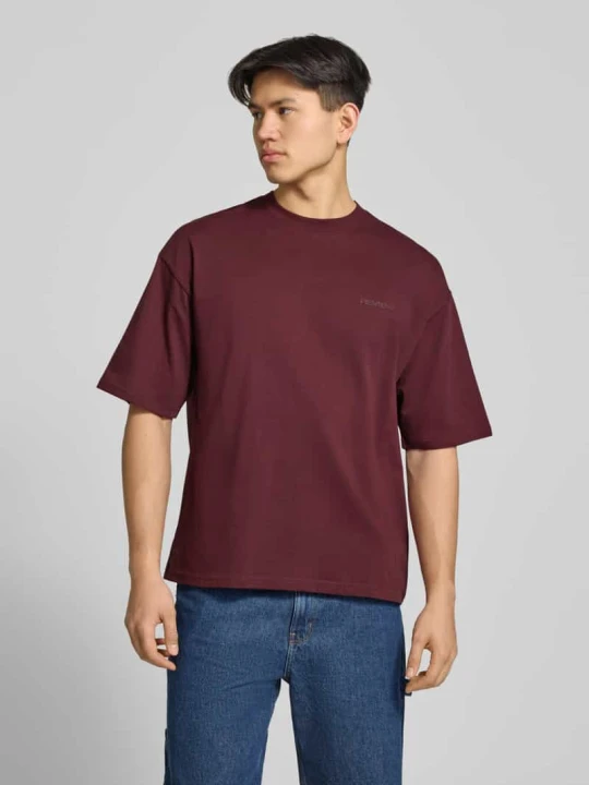Zdjęcie produktu Oversized T-shirt z logo i okrągłym dekoltem REVIEW Bordowy