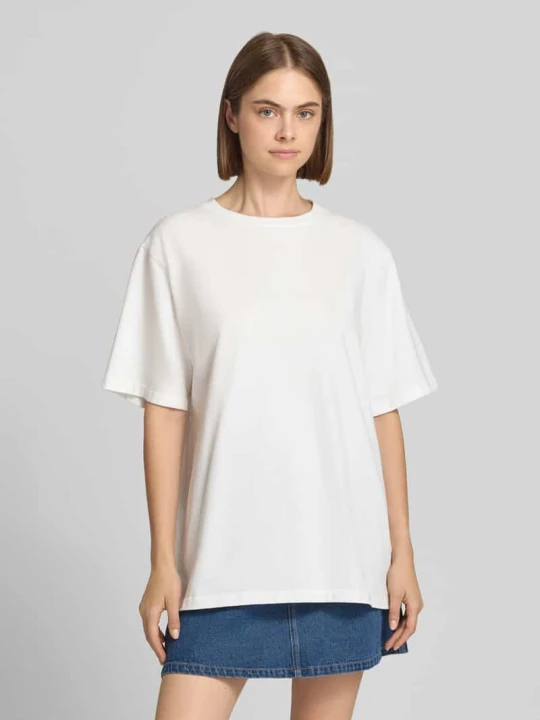 Zdjęcie produktu Oversized t-shirt z tylnym wyhaftowanym logo model 'Flower' Oh April Biały