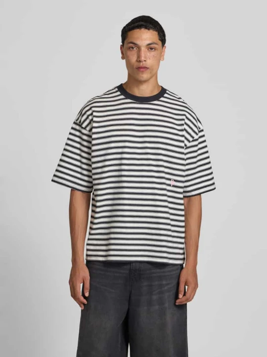 Zdjęcie produktu Oversized T-shirt z Wyhaftowane logo REVIEW Czarny