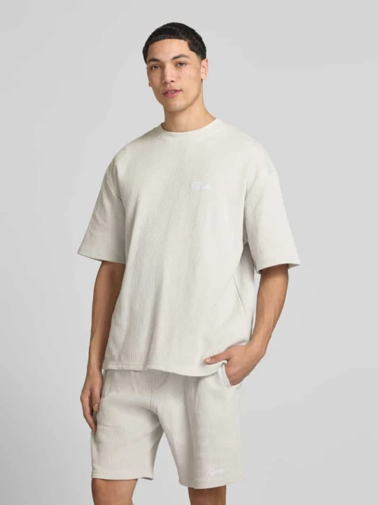 Zdjęcie produktu Oversized T-shirt ze strukturalnym wzorem Pegador Jasnoszary