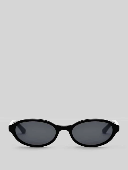 Zdjęcie produktu Owalne okulary przeciwsłoneczne model 'IVY' MessyWeekend Czarny
