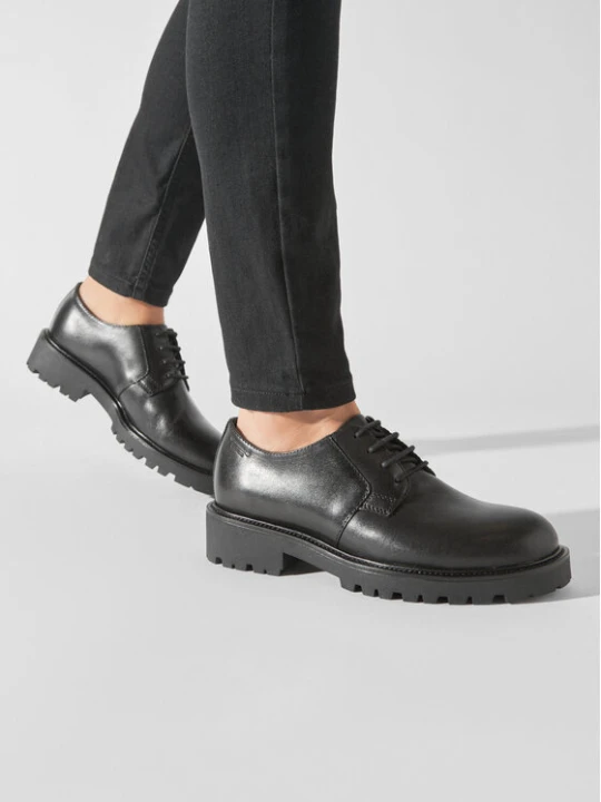 Zdjęcie produktu Oxfordy Vagabond Shoemakers Kenova 5241-601-20 Czarny