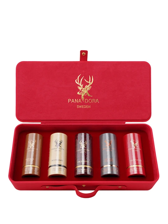 Zdjęcie produktu Pana Dora Travel Set – Red