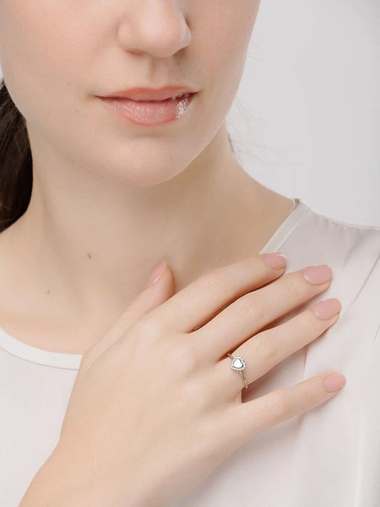Zdjęcie produktu Pandora Srebrny pierścionek z cyrkoniami rozmiar: 54