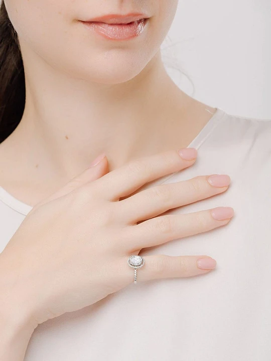 Zdjęcie produktu Pandora Srebrny pierścionek z cyrkoniami rozmiar: 60