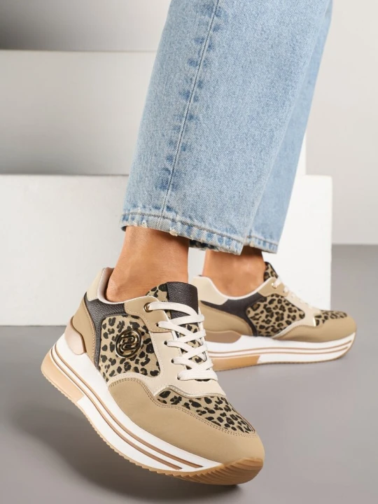 Zdjęcie produktu Panterkowe Sneakersy na Grubej Podeszwie z Ozdobną Naszywką Ronivelle Panterkowy