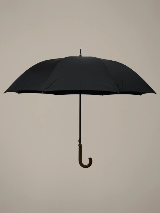 Zdjęcie produktu Parasol Długi Czarny z Drewnianą Rączką Półautomatyczny Lancerto
