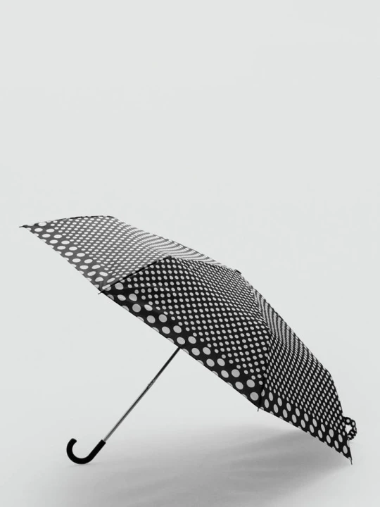 Zdjęcie produktu Parasol z nadrukiem w grochy czarny - Kobieta - Rozmiar uniwersalny - MANGO