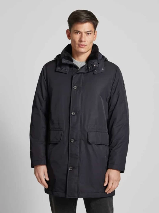 Zdjęcie produktu Parka męska JOOP! Collection; Prosty krój; Kaptur z tunelem; Model ‘Moratos’; Kieszenie z patką; Zapięcie na guzik; Ozdobne szwy; Długość tyłu w rozmiarze 50: 91 cm; Sz Granatowy
