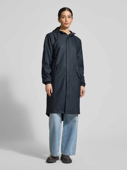 Zdjęcie produktu Krój regular fit parka z kapturem Model 'Fishtail' Rains Granatowy