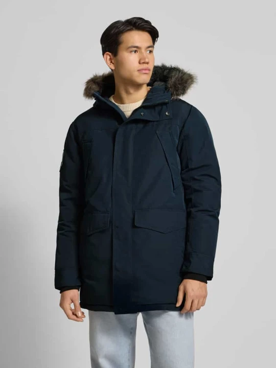 Zdjęcie produktu Parka o kroju regular fit z kieszeniami z patką model ‘Everest’ Superdry Granatowy