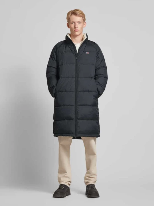 Zdjęcie produktu Parka pikowana z naszywką z logo model ‘VAIL’ Tommy Jeans Czarny