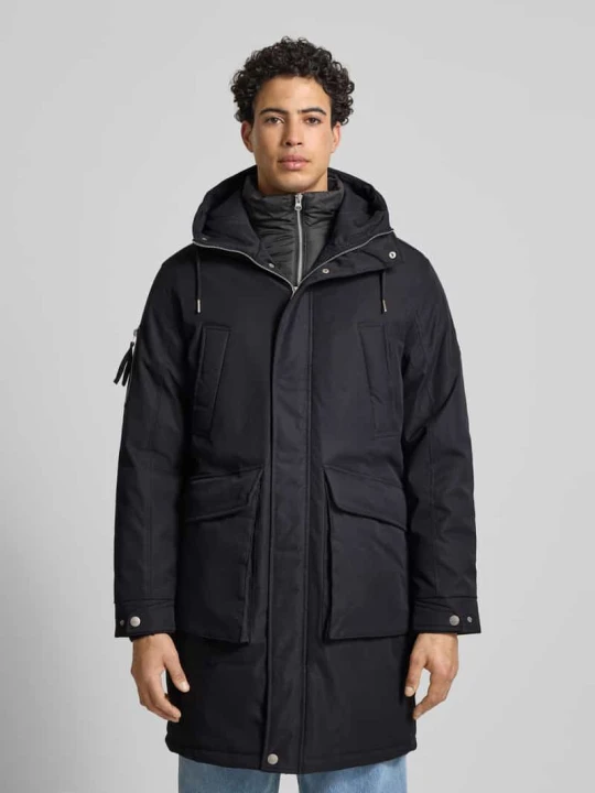 Zdjęcie produktu Parka z kieszeniami z patką model ‘WOOD’ Jack&Jones Czarny