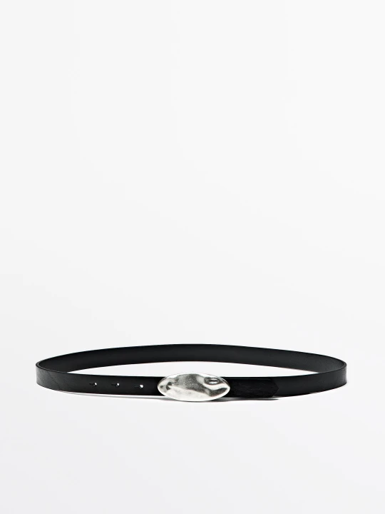 Zdjęcie produktu Pasek Ze Skóry Nappa Z Owalną, Młotkowaną Sprzączką - Czarny - M / 85cm - Massimo Dutti - Female