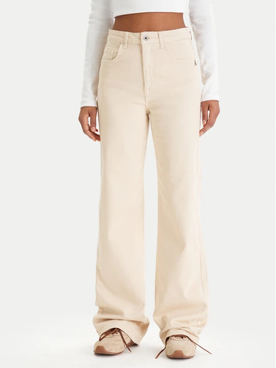 Zdjęcie produktu Patrizia Pepe Jeansy 8P0487 / D006-W409 Beżowy Regular Fit