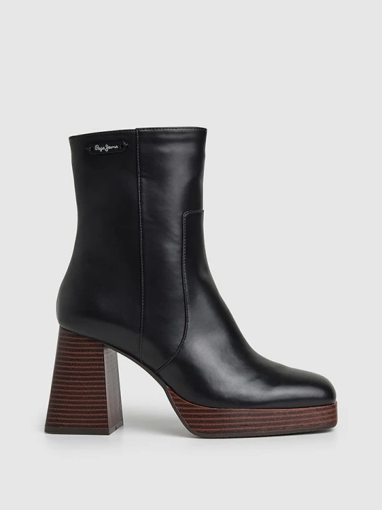 Zdjęcie produktu Pepe Jeans FOOTWEAR Botki "Abba Wood" w kolorze czarnym rozmiar: 39