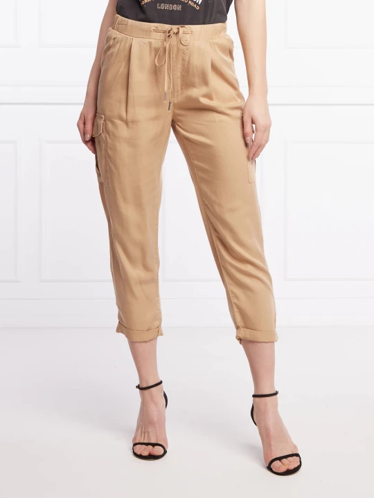 Zdjęcie produktu Pepe Jeans London Spodnie cargo JYNX | Relaxed fit | high waist beżowy