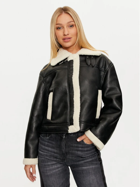 Zdjęcie produktu Pieces Kurtka z imitacji skóry Janelle 17141595 Czarny Regular Fit