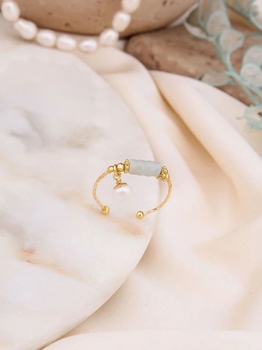 Zdjęcie produktu Pierres de Jade Pozłacany pierścionek z perłą i labradorytem rozmiar: onesize