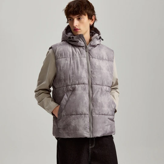 Zdjęcie produktu Pikowana kamizelka z kapturem acid wash House