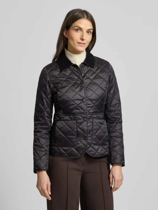 Zdjęcie produktu Pikowana kurtka ze sztruksowym kołnierzem model ‘Deveron’ Barbour Czarny