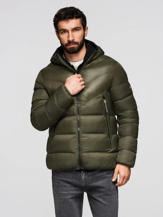Zdjęcie produktu Pikowana nowoczesna kurtka męska z łączonych materiałów – ciemnooliwkowa V3 Ombre Clothing oliwkowy