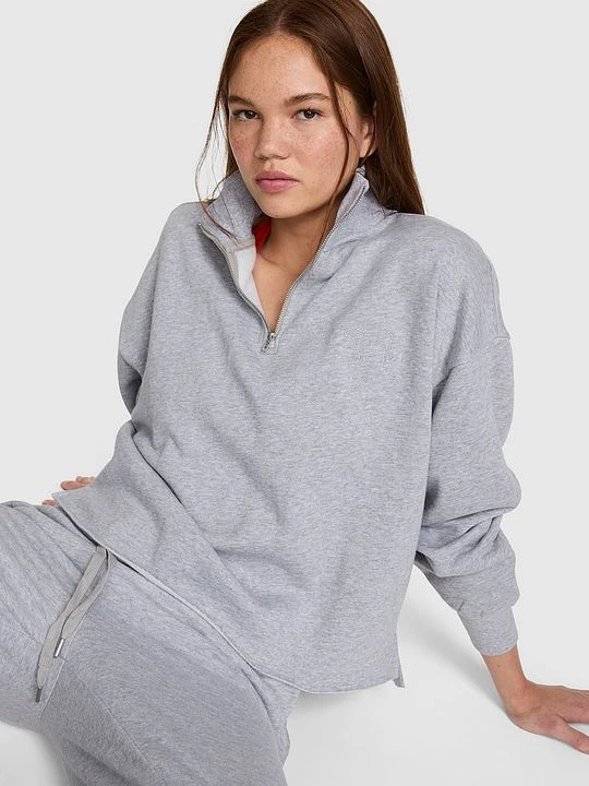 Zdjęcie produktu PINK Bluza Campus Fleece o prostym kroju z zamkiem 1 / 4 Victoria's Secret Szary