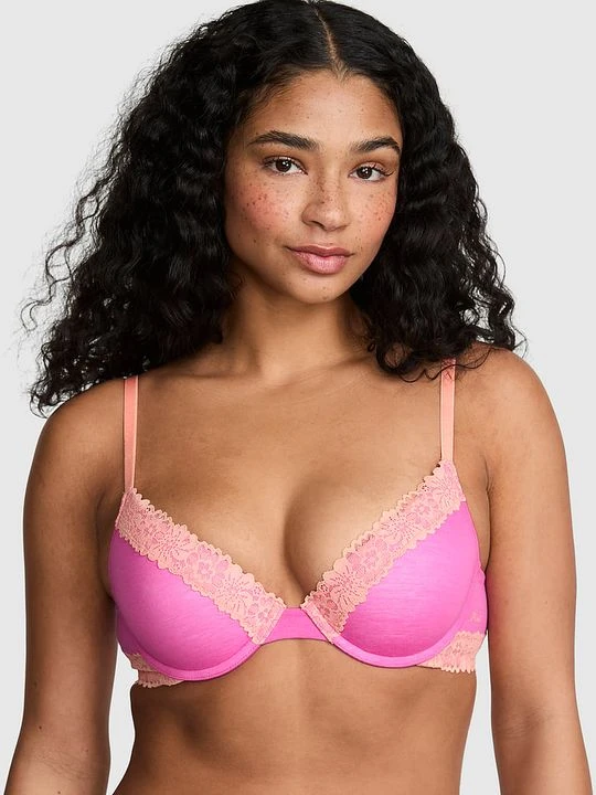 Zdjęcie produktu PINK WEAR EVERYWHERE Biustonosz push-up Wear Everywhere Victoria's Secret