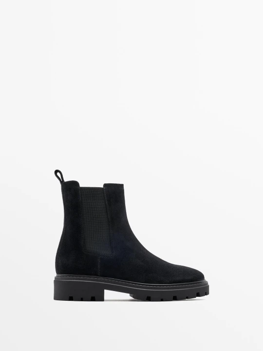 Zdjęcie produktu Płaskie Botki Chelsea Z Traktorową Podeszwą - Niebieski - Massimo Dutti - Female