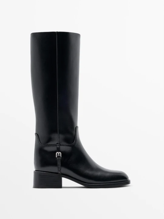 Zdjęcie produktu Płaskie Skórzane Kozaki Z Klamrą - Czarny - Massimo Dutti - Female