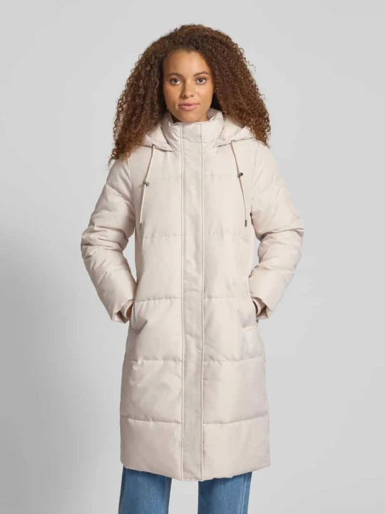 Zdjęcie produktu Płaszcz pikowany o kroju comfort fit z drobną fakturą model ‘IRENE’ Only Złamany biały