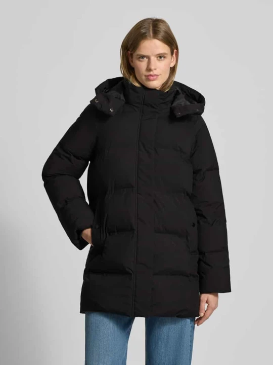 Zdjęcie produktu Płaszcz pikowany o kroju oversized z kapturem model ‘JOSIE’ Only Czarny