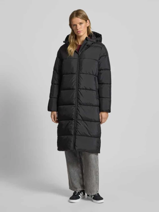 Zdjęcie produktu Płaszcz pikowany o kroju regular fit z kapturem model ‘JENNY’ Only Czarny