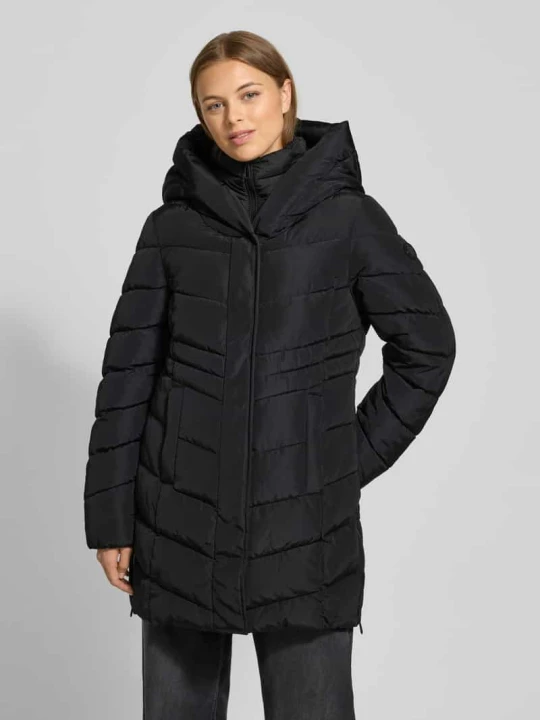 Zdjęcie produktu Płaszcz pikowany o kroju regular fit z kapturem Tom Tailor Czarny