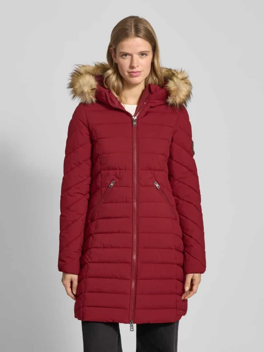 Zdjęcie produktu Płaszcz pikowany o kroju regular fit z obszyciem ze sztucznego futra model ‘Fuji’ Superdry Ciemnoczerwony