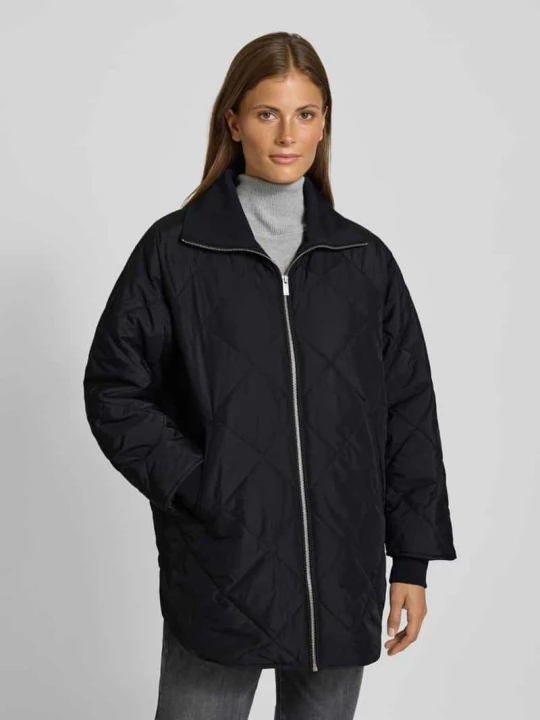 Zdjęcie produktu Płaszcz pikowany o kroju relaxed fit ze stójką Tom Tailor Czarny