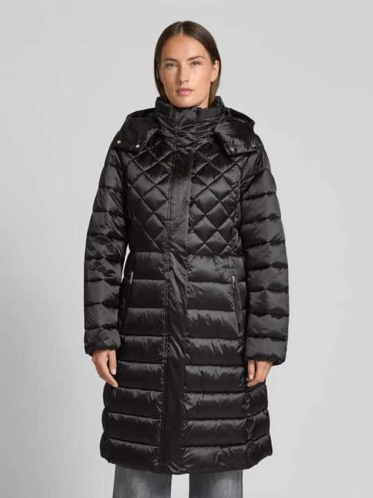 Zdjęcie produktu Płaszcz pikowany z kieszeniami zapinanymi na zamek błyskawiczny model ‘CONSTANZE’ JOOP! Czarny