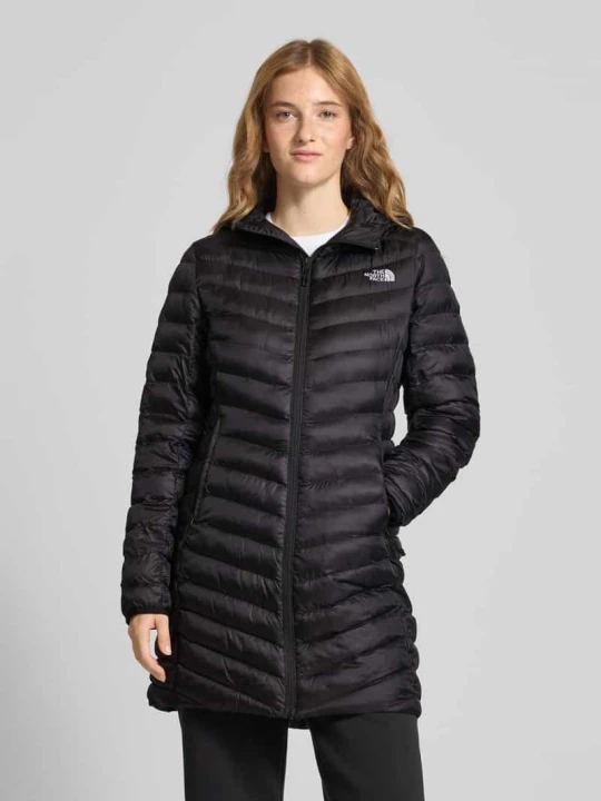 Zdjęcie produktu Płaszcz pikowany z wyhaftowanym logo model ‘Huila’ The North Face Czarny