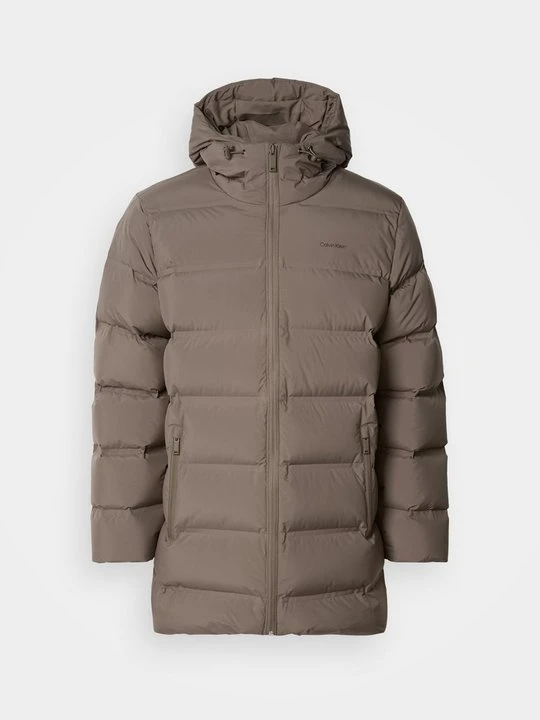 Zdjęcie produktu Płaszcz puchowy Calvin Klein piaskowy