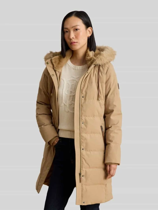 Zdjęcie produktu płaszcz puchowy o kroju regular fit z obszyciem ze sztucznego futra Lauren Ralph Lauren Camel