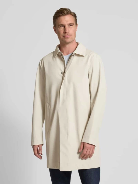 Zdjęcie produktu Płaszcz męski JOOP! Collection; Mieszanka materiałów z dodatkiem streczu; Krój regular fit; Model ‘Dillon’; Wykładany kołnierz; Kryty zamek błyskawiczny; Wpuszczane k Beżowy