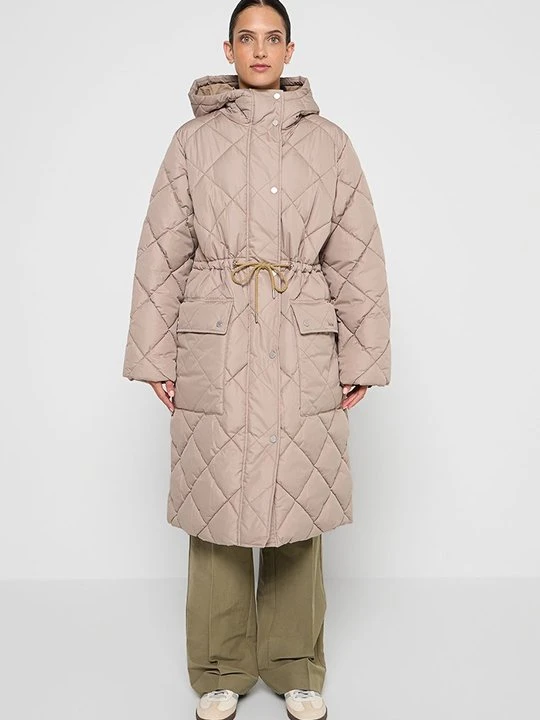 Zdjęcie produktu Płaszcz zimowy Barbour beżowy