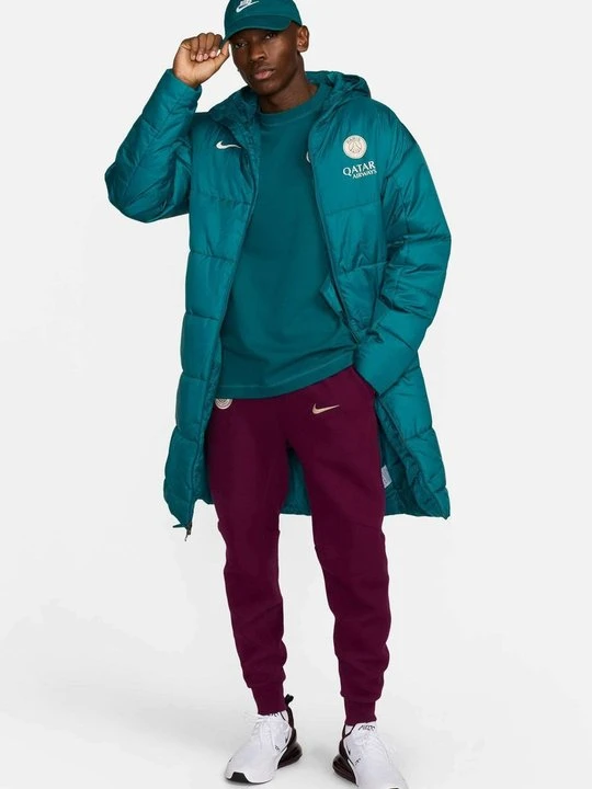 Zdjęcie produktu Płaszcz zimowy Nike jasnoniebieski