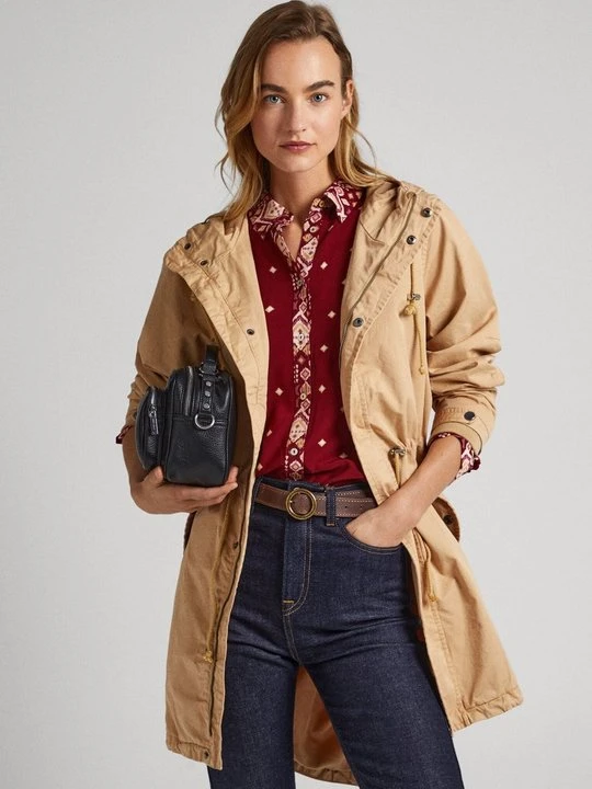 Zdjęcie produktu Płaszcz zimowy Pepe Jeans wielbłądzi