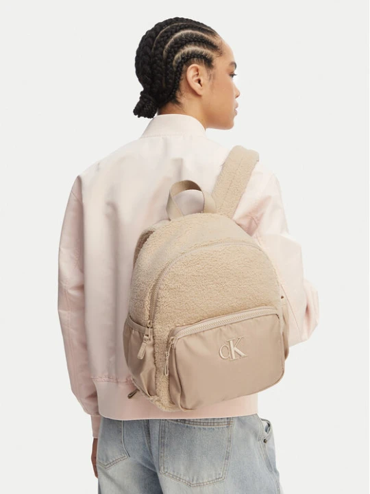 Zdjęcie produktu Plecak Calvin Klein Teddy Medium Backpack IU0IU00650 Beżowy