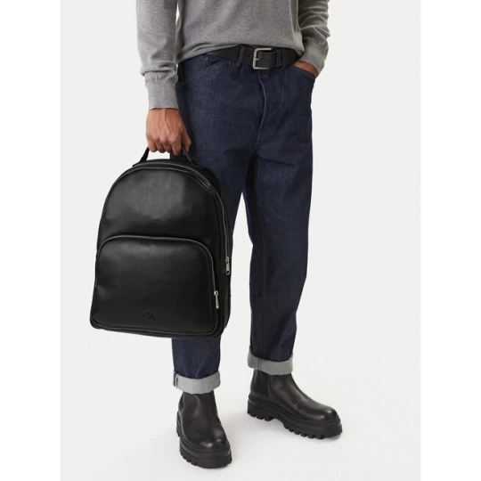 Zdjęcie produktu Plecak Calvin Klein Webbing Strap Round Backpack LV04D3282G Czarny