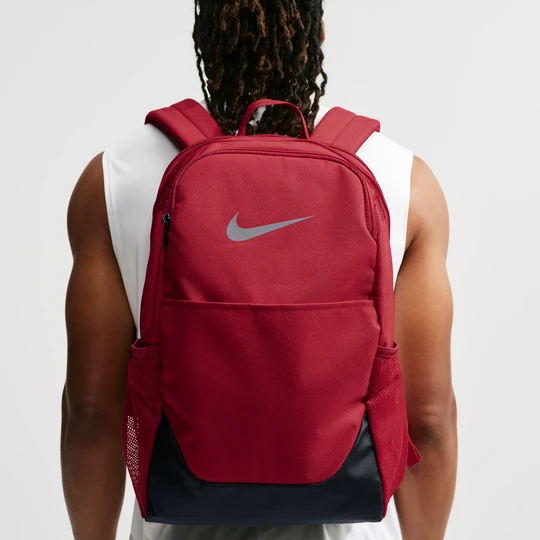 Zdjęcie produktu Plecak Nike Brasilia (rozmiar M, 24 l) - Czerwony